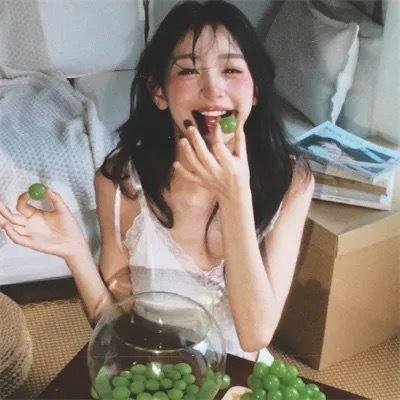 送报女孩